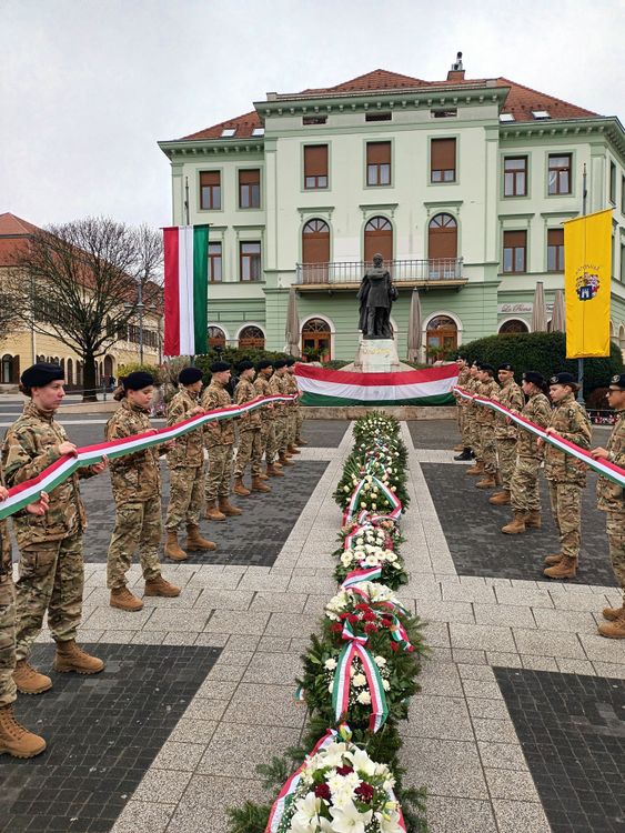 Kadétjaink méltón emlékeztek meg március 15-éről