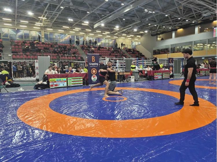 Kilencen a Kinizsi Közelharc Kupán