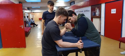 Izgalmas csaták az Eötvös Háromtusa versenyen