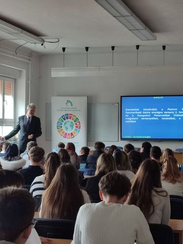 Diáktalálkozó verseny.jpg