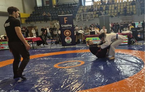 Göndör Barna Diákolimpiai Bajnok