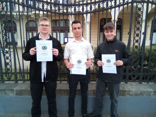 Országos döntőben dobogós helyezést értek el az Eötvös diákok!